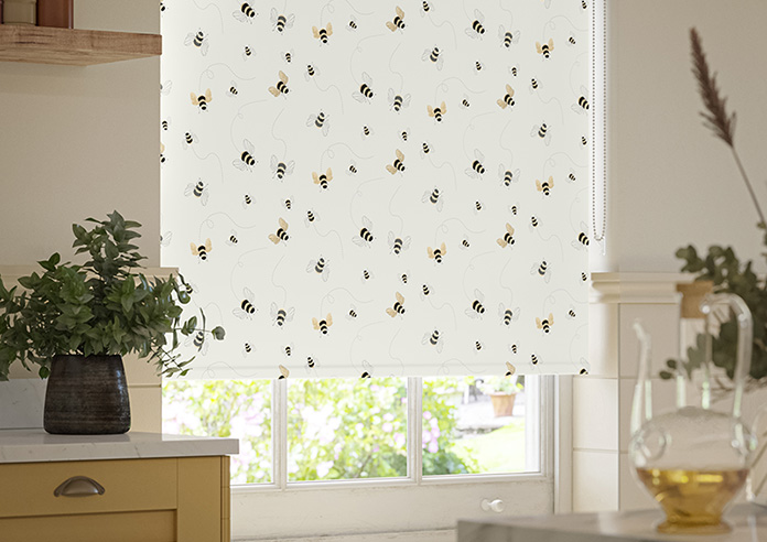 Bumble Bees, Honey - Roller Blind - Image 5